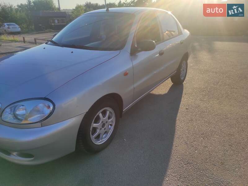 Седан Daewoo Sens 2006 в Днепре