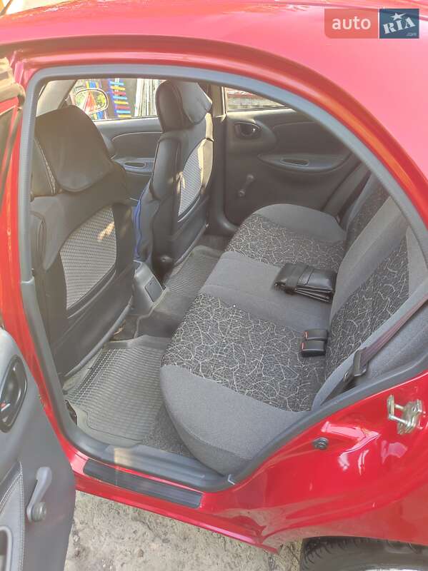 Седан Daewoo Sens 2008 в Первомайске