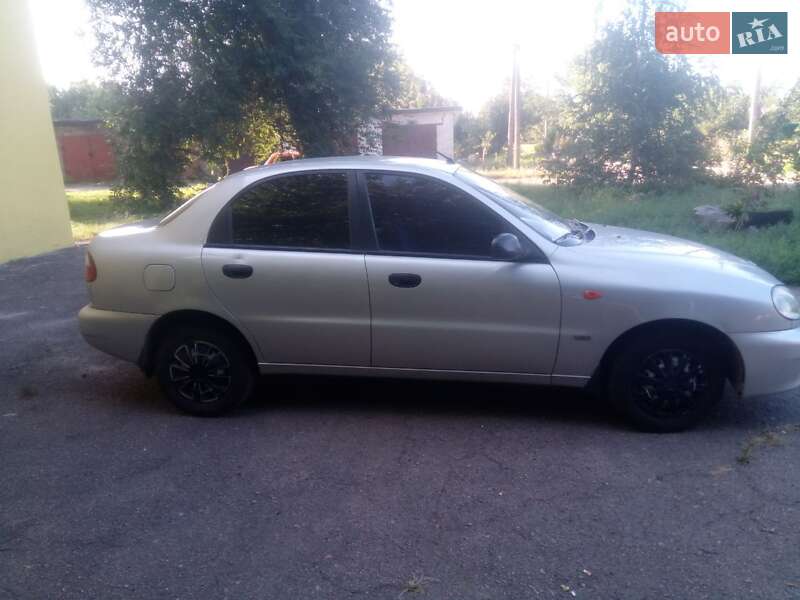 Седан Daewoo Sens 2004 в Кам'янському