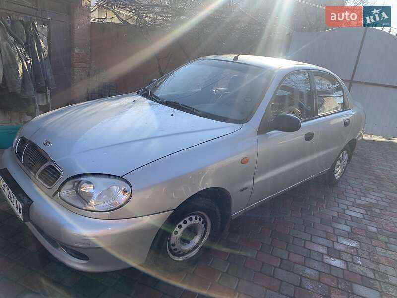 Седан Daewoo Sens 2004 в Чернигове