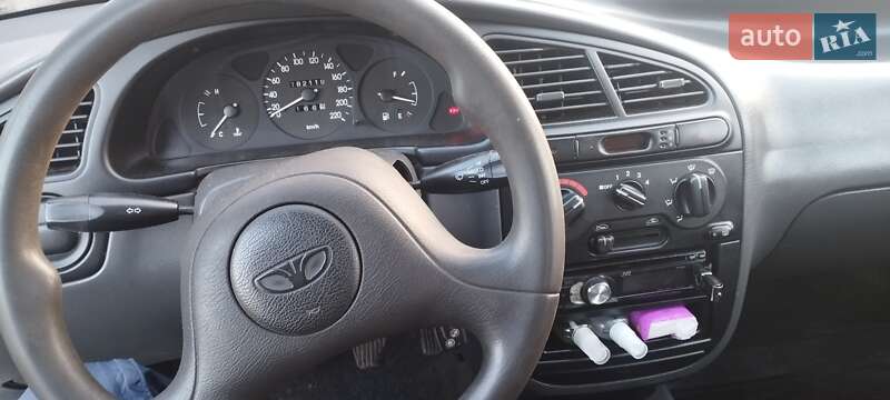 Седан Daewoo Sens 2004 в Яготине