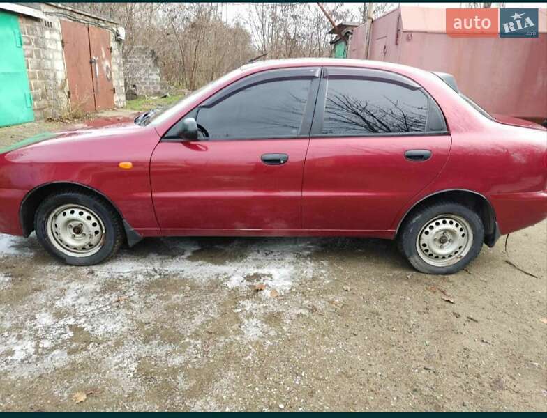 Седан Daewoo Sens 2007 в Марганце