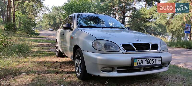 Седан Daewoo Sens 2003 в Киеве