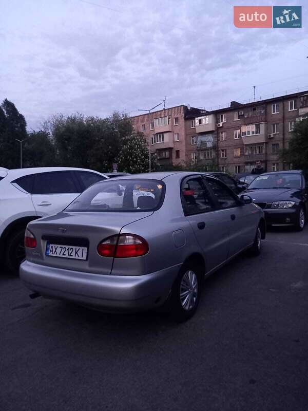 Седан Daewoo Sens 2004 в Запоріжжі