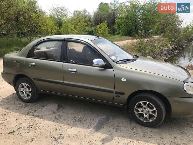Седан Daewoo Sens 2003 в Запорожье