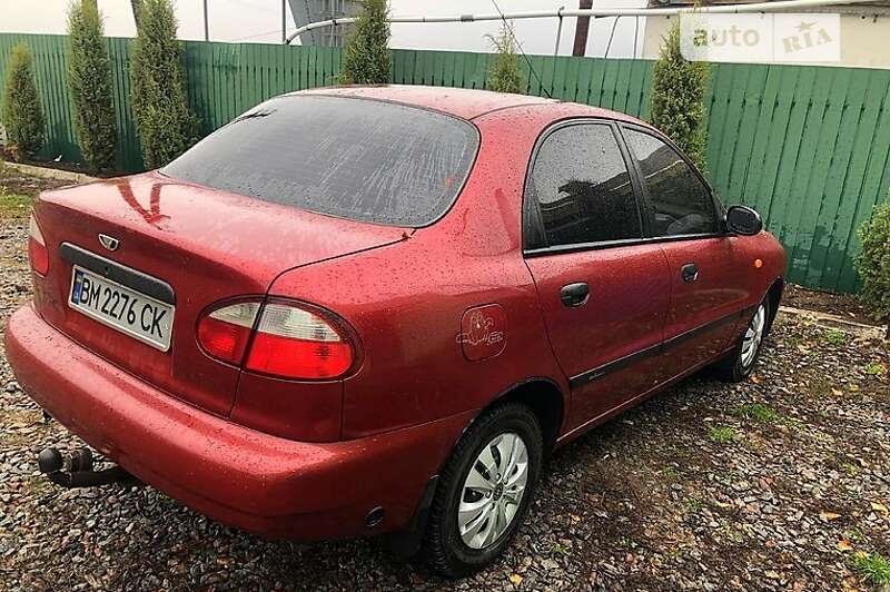 Седан Daewoo Sens 2006 в Тростянце