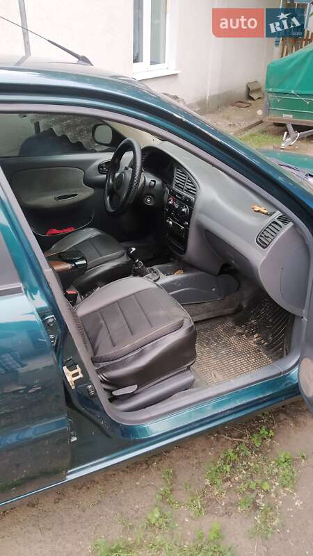 Седан Daewoo Sens 2006 в Новоукраинке