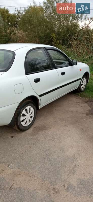 Седан Daewoo Sens 2004 в Николаеве