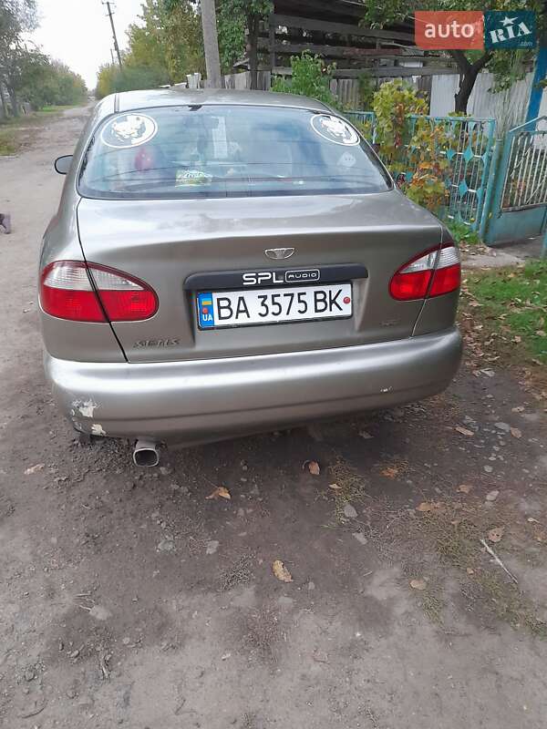 Седан Daewoo Sens 2005 в Кропивницькому