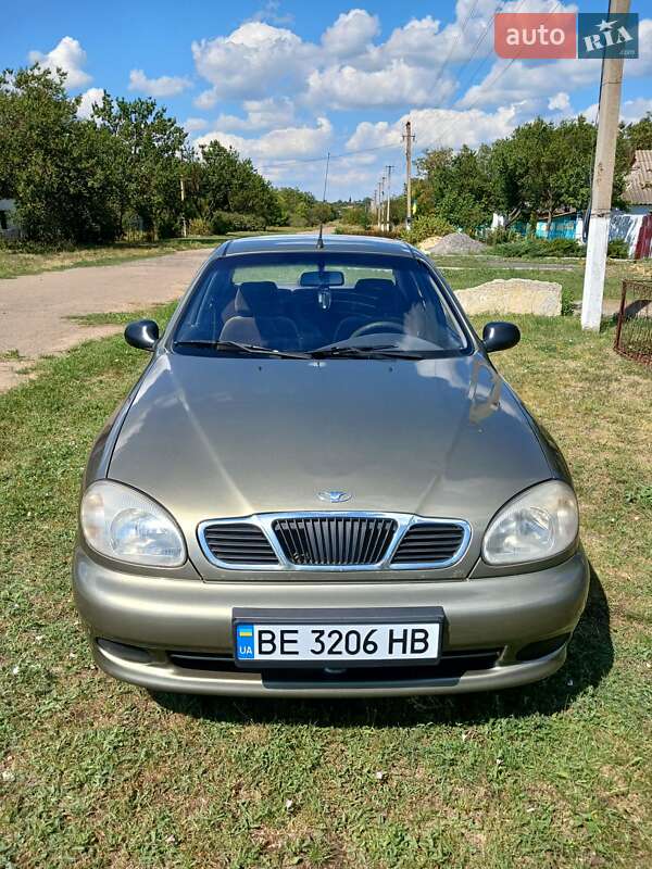 Седан Daewoo Sens 2004 в Николаеве