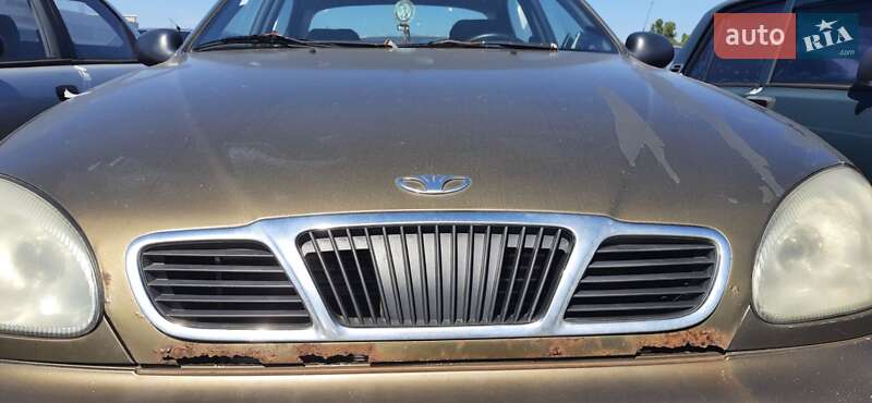 Седан Daewoo Sens 2005 в Ромнах