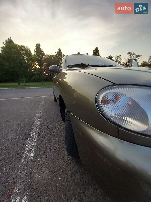 Седан Daewoo Sens 2003 в Тячеві
