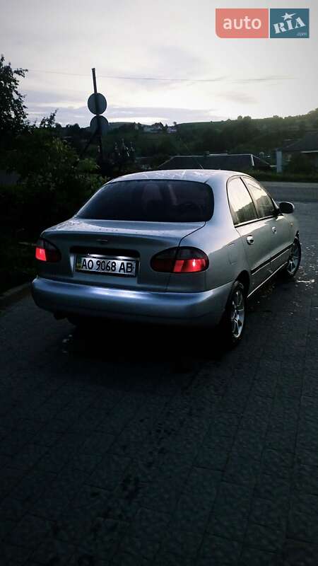 Седан Daewoo Sens 2005 в Самборе