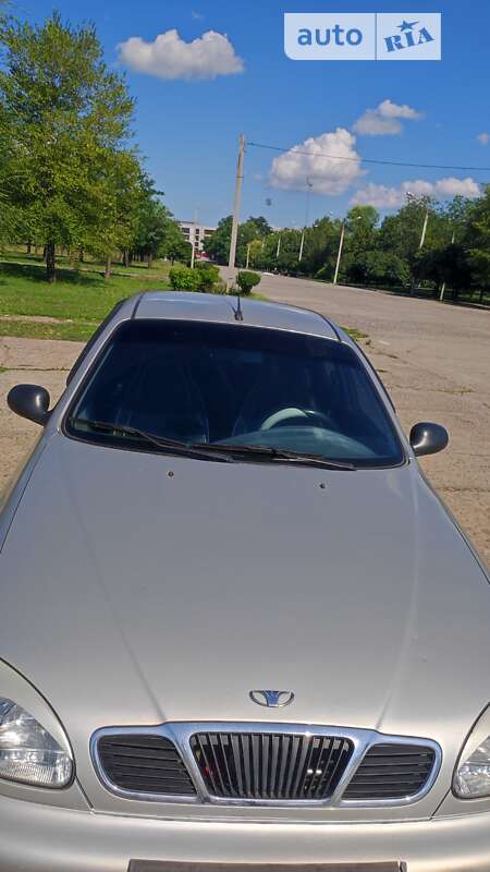 Седан Daewoo Sens 2005 в Кривом Роге