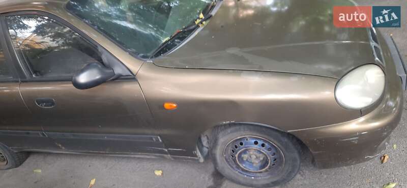 Седан Daewoo Sens 2005 в Ромнах