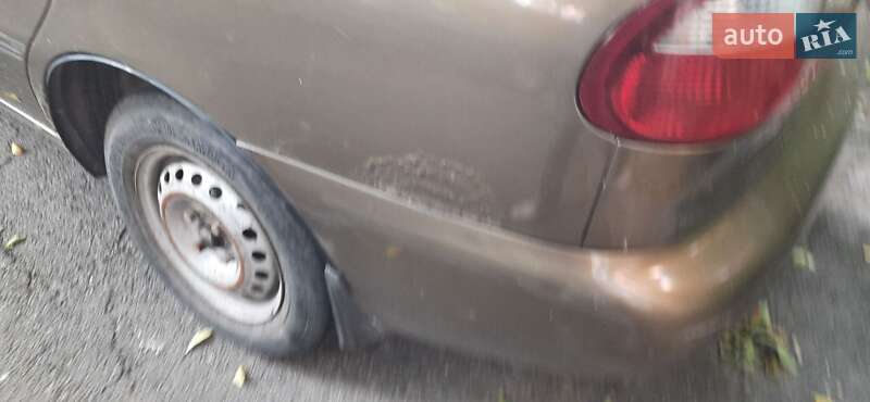 Седан Daewoo Sens 2005 в Ромнах