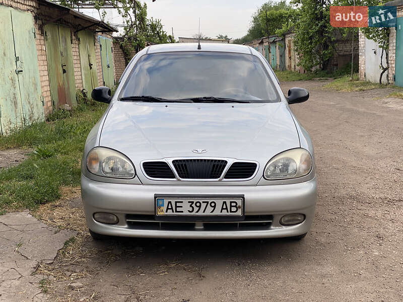 Седан Daewoo Sens 2002 в Кривом Роге