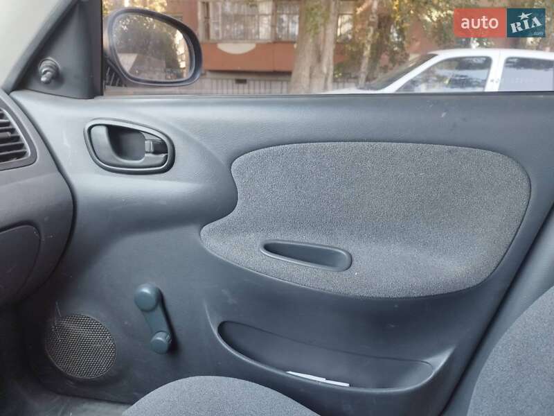Седан Daewoo Sens 2005 в Запорожье