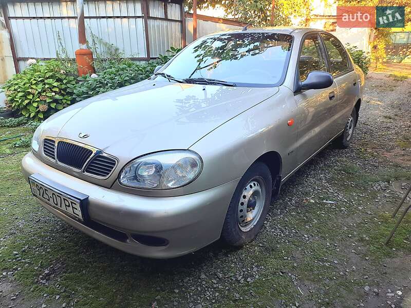Седан Daewoo Sens 2004 в Ужгороді