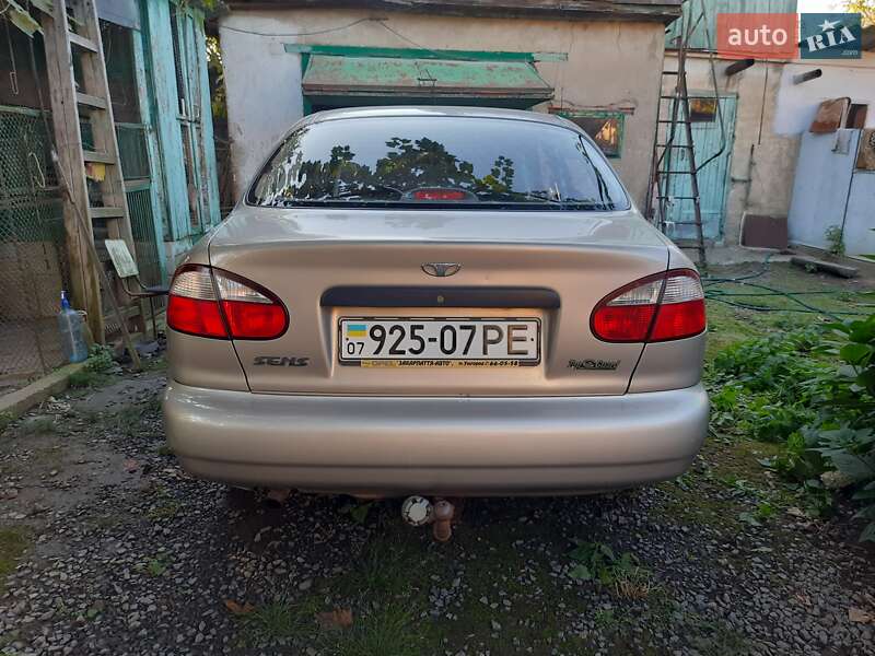 Седан Daewoo Sens 2004 в Ужгороде