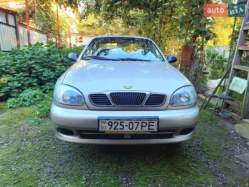 Седан Daewoo Sens 2004 в Ужгороде