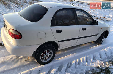 Седан Daewoo Sens 2004 в Киеве