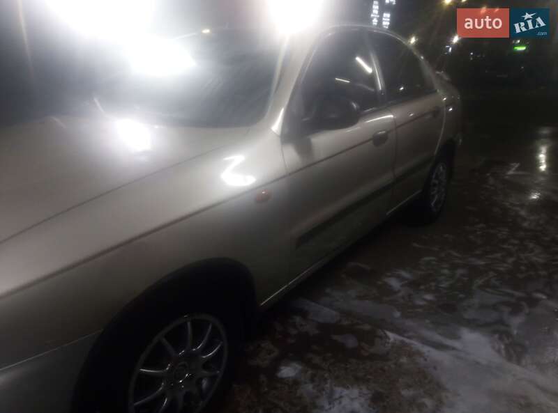 Седан Daewoo Sens 2004 в Івано-Франківську
