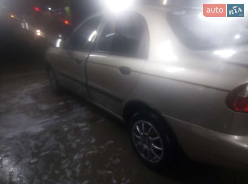 Седан Daewoo Sens 2004 в Івано-Франківську