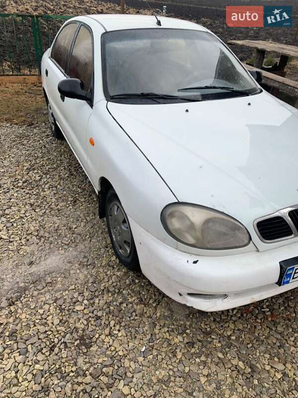 Седан Daewoo Sens 2003 в Гусятине