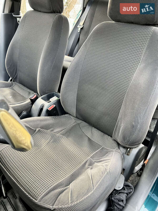 Седан Daewoo Sens 2006 в Днепре