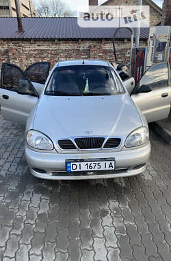 Седан Daewoo Sens 2004 в Львові