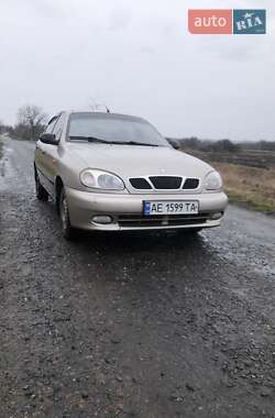 Седан Daewoo Sens 2004 в Днепре