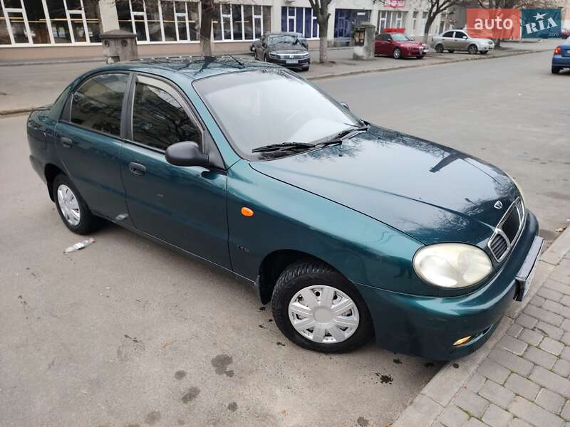 Седан Daewoo Sens 2004 в Одесі