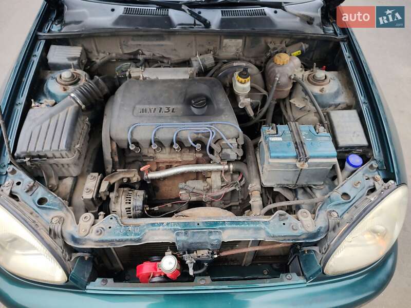Седан Daewoo Sens 2004 в Одесі