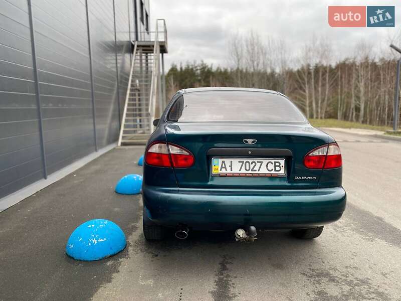 Седан Daewoo Sens 2003 в Киеве
