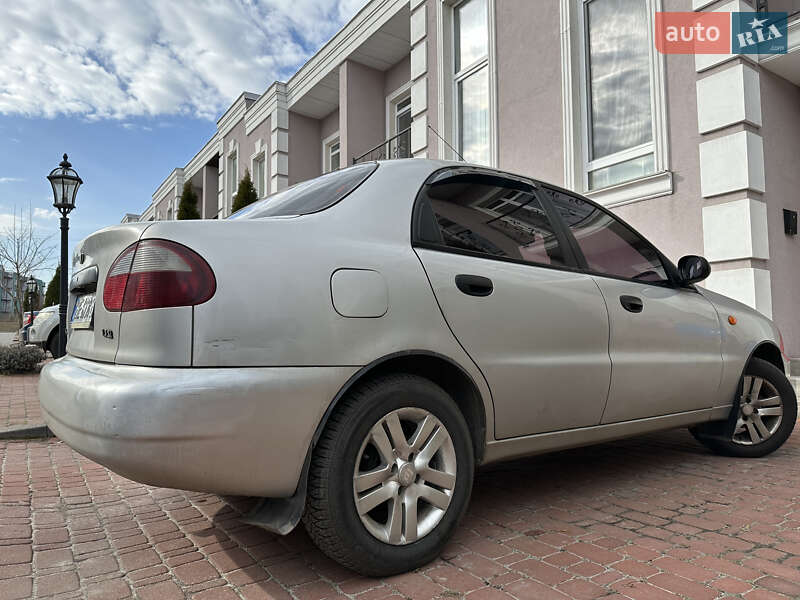 Седан Daewoo Sens 2007 в Киеве