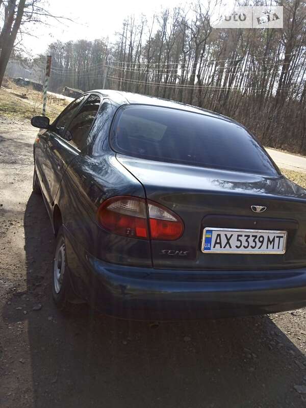 Седан Daewoo Sens 2003 в Краснокутську