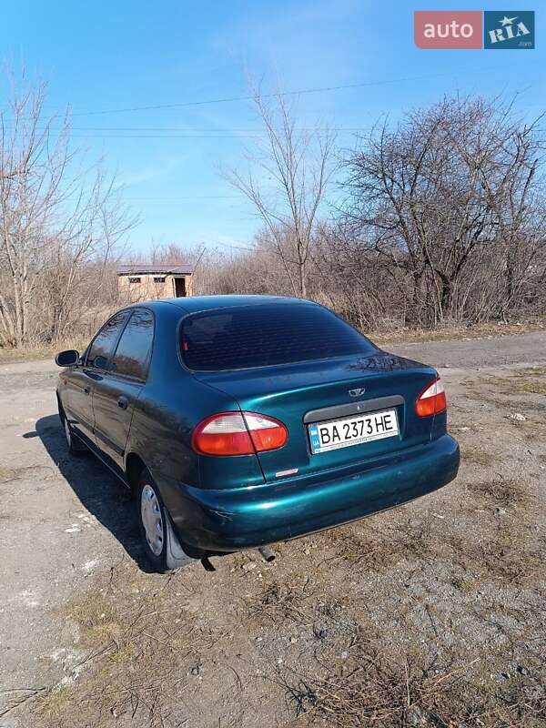 Седан Daewoo Sens 2004 в Долинской