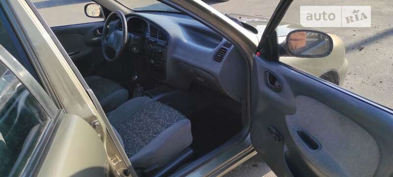 Седан Daewoo Sens 2004 в Хмельницком