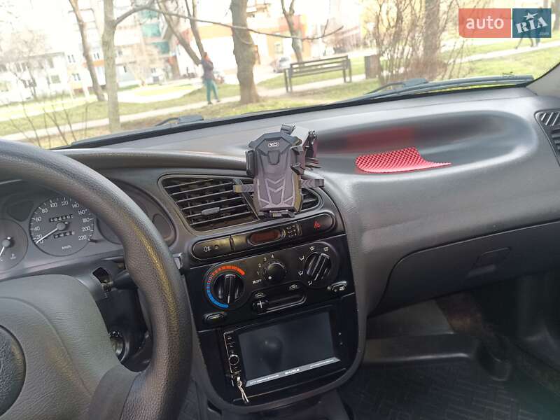 Седан Daewoo Sens 2004 в Тлумаче