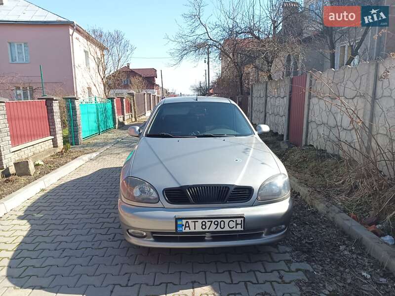 Седан Daewoo Sens 2004 в Тлумаче