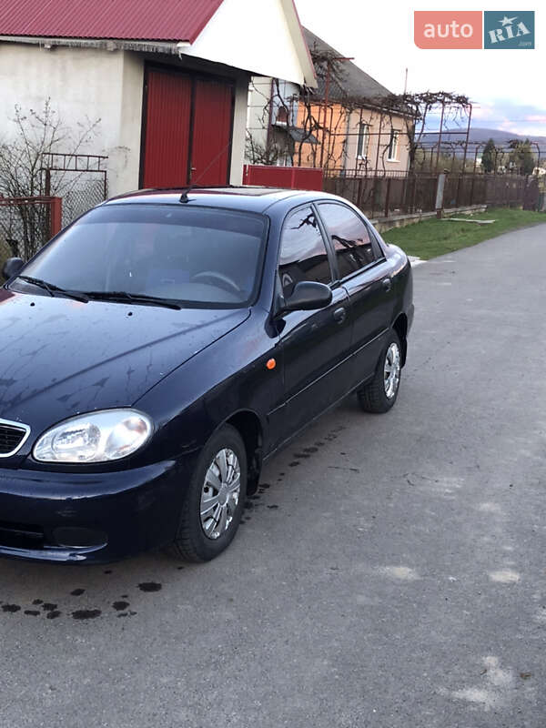 Седан Daewoo Sens 2006 в Сваляве