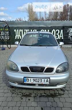 Седан Daewoo Sens 2004 в Кременчуці