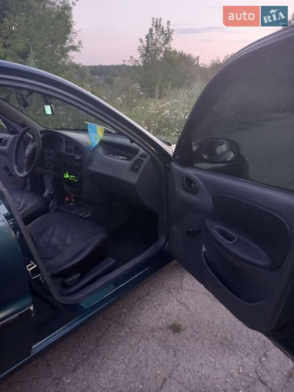 Седан Daewoo Sens 2007 в Днепре
