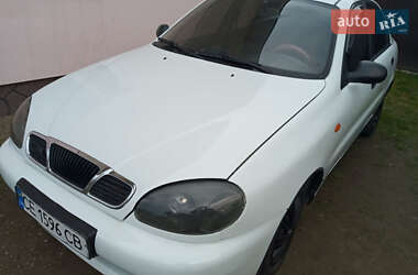 Седан Daewoo Sens 2006 в Косове