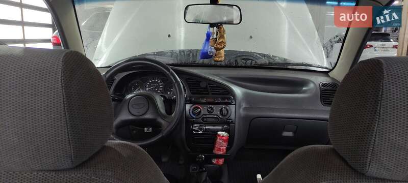 Седан Daewoo Sens 2003 в Вишневом