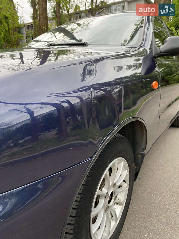 Седан Daewoo Sens 2004 в Дніпрі