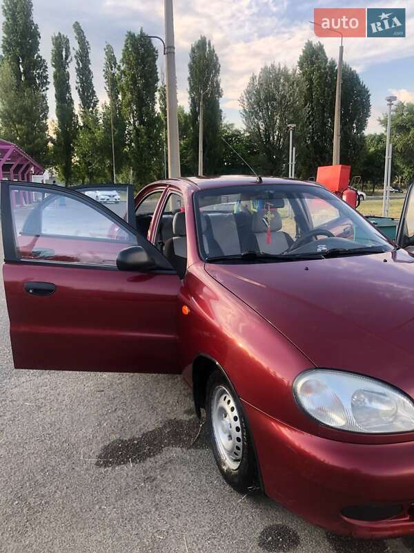 Седан Daewoo Sens 2005 в Киеве