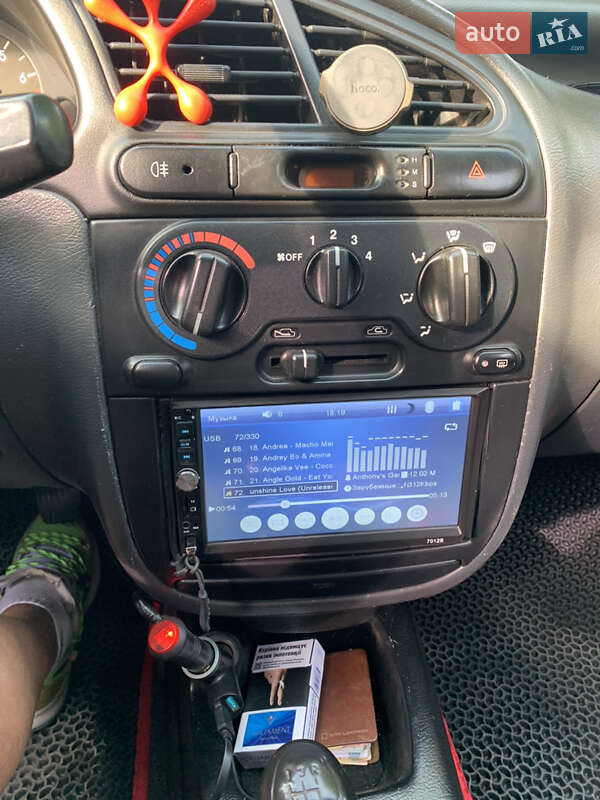 Седан Daewoo Sens 2003 в Львове