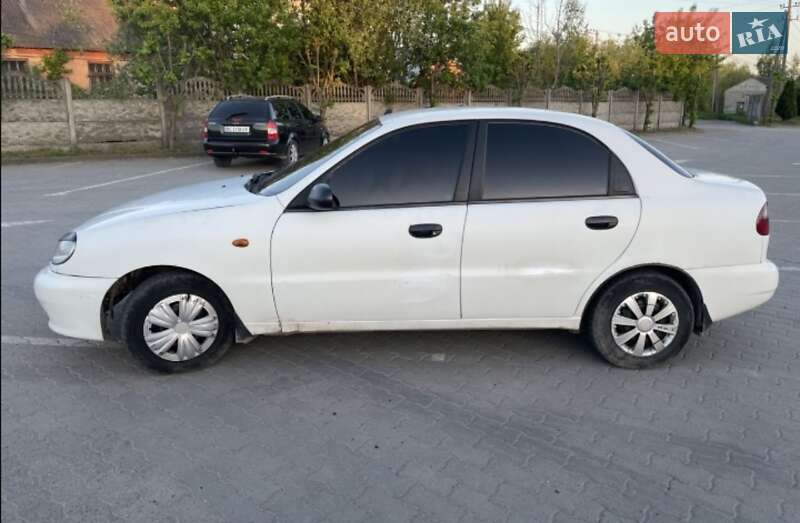 Седан Daewoo Sens 2004 в Яворове